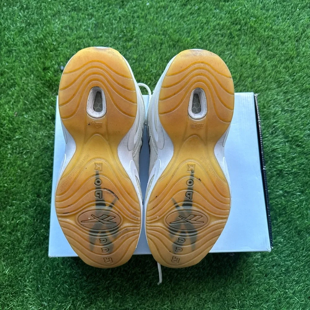 Reebok Boktober Shoes - Picture 4 of 10